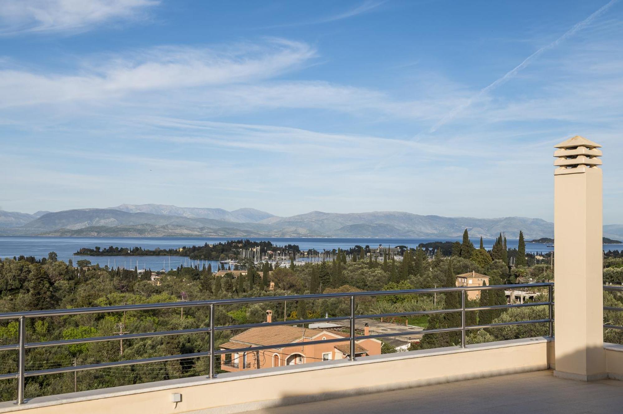 Apartamento Euphoria Seaview Residences With Shared Pool By Konnect Gouvia